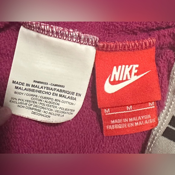 Woman’s Nike Logo Sweatpants Beautiful Berry - Picture 6 of 6